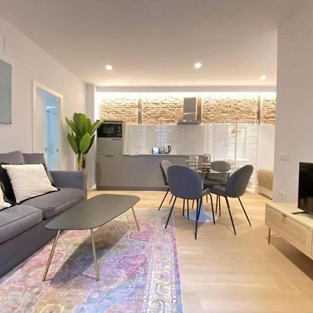 Apartamentos En La Latiina Madrid Dış mekan fotoğraf