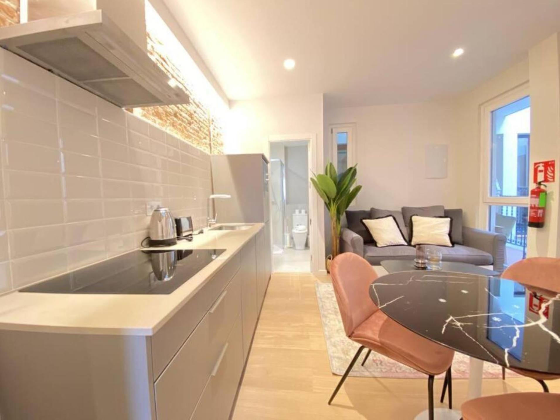 Apartamentos En La Latiina Madrid Dış mekan fotoğraf