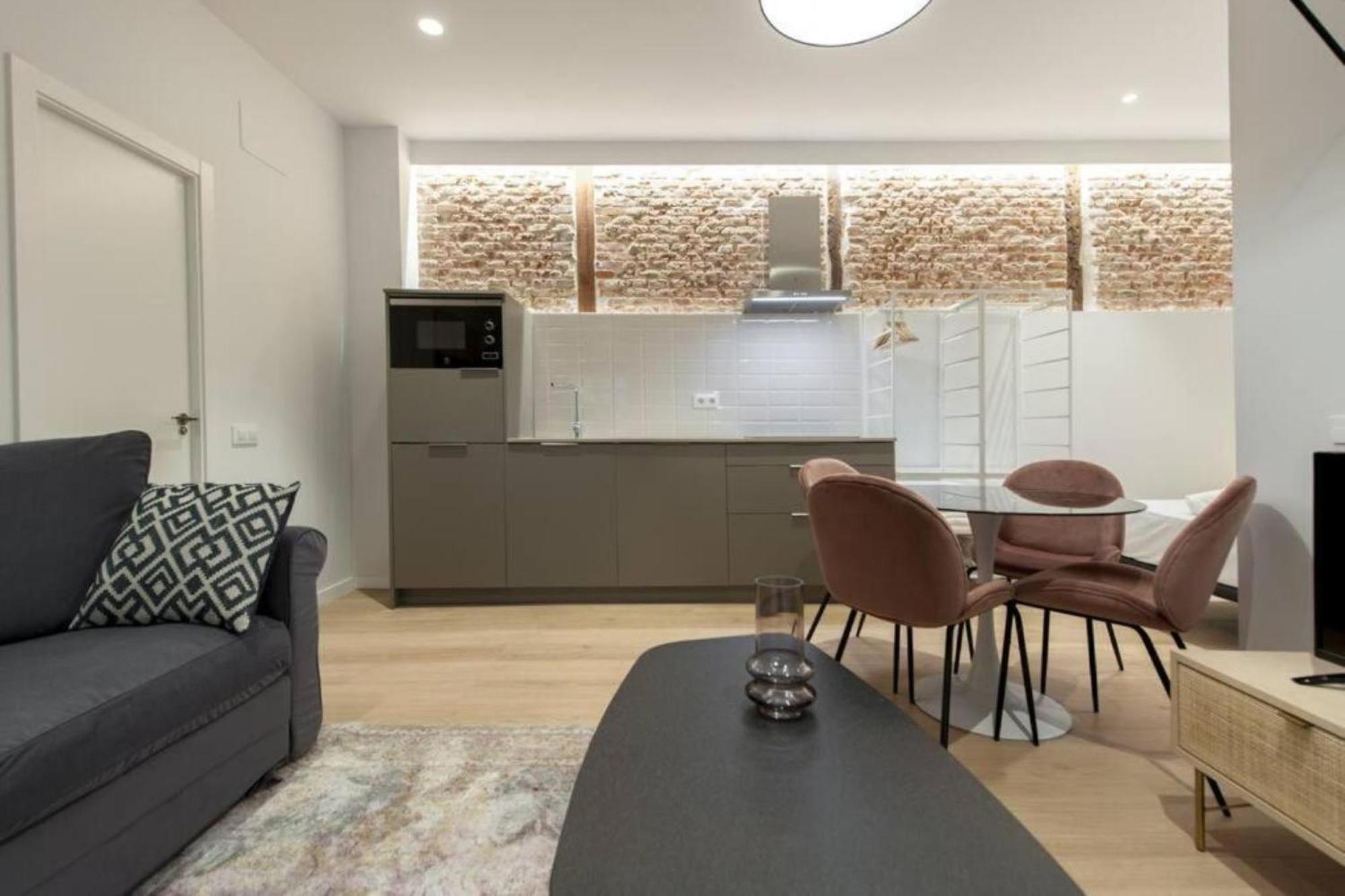 Apartamentos En La Latiina Madrid Dış mekan fotoğraf